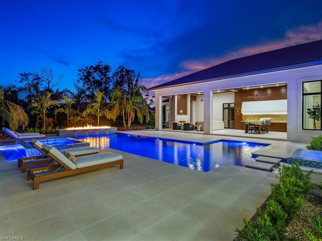 PINE RIDGE - Residential