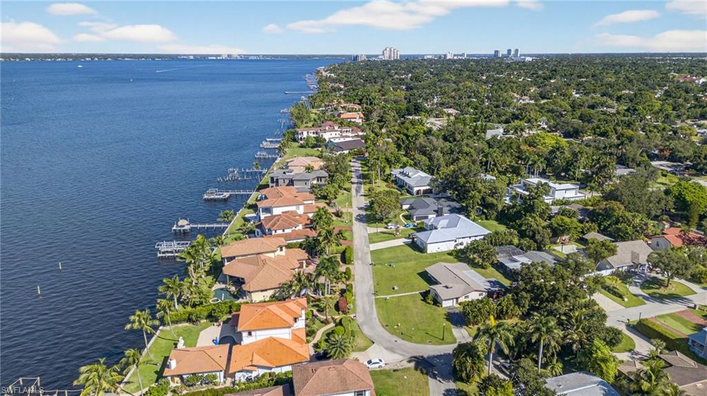 SEMINOLE ESTATES - Residential