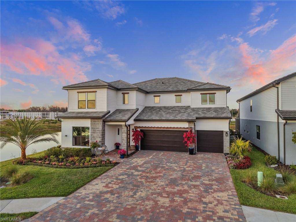 AVALON PARK - Residential