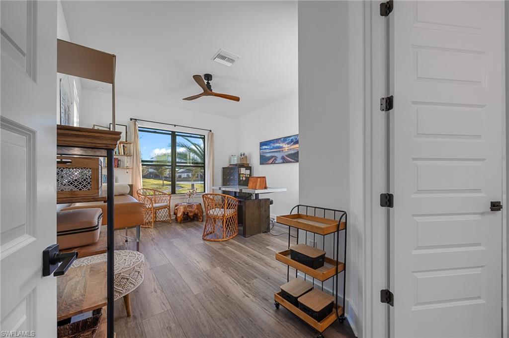 AVALON PARK - Residential