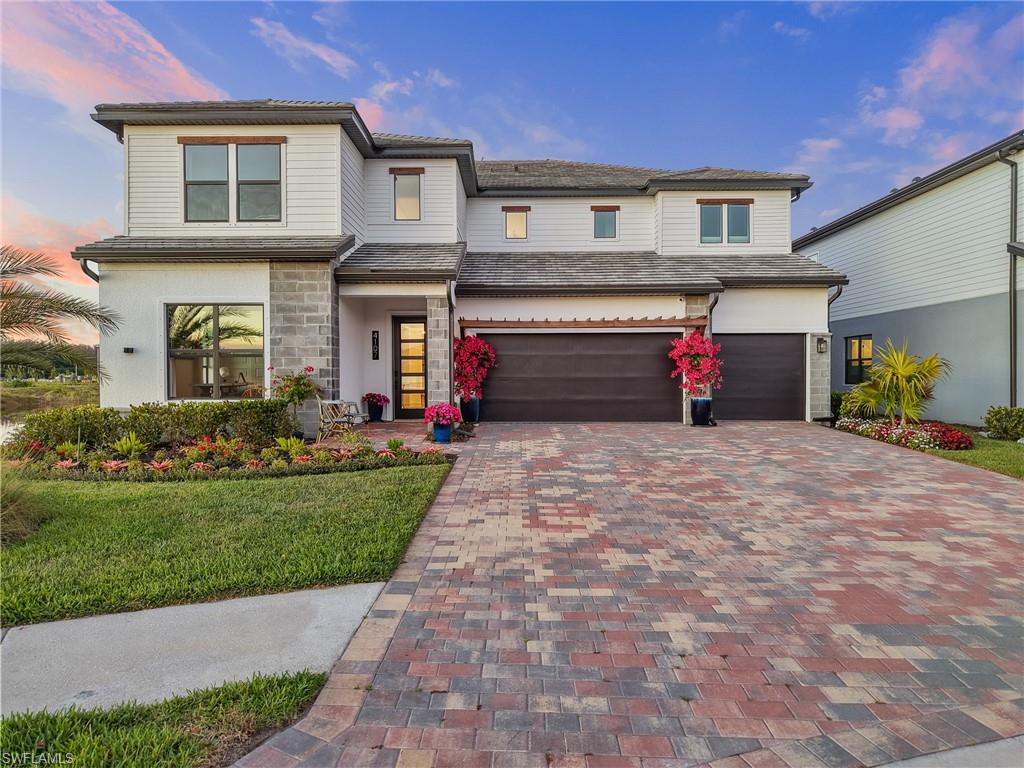 AVALON PARK - Residential