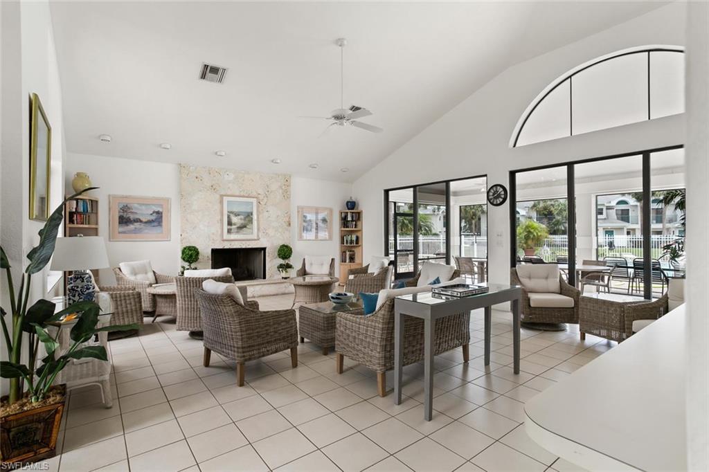 EMERALD WOODS - Residential Lease