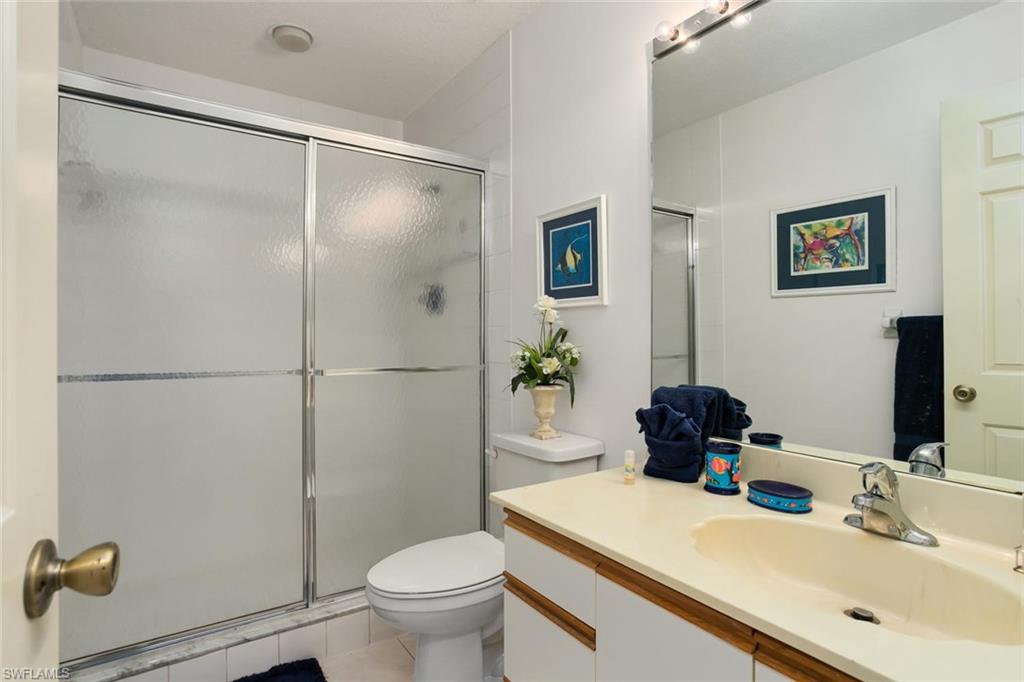 EMERALD WOODS - Residential Lease