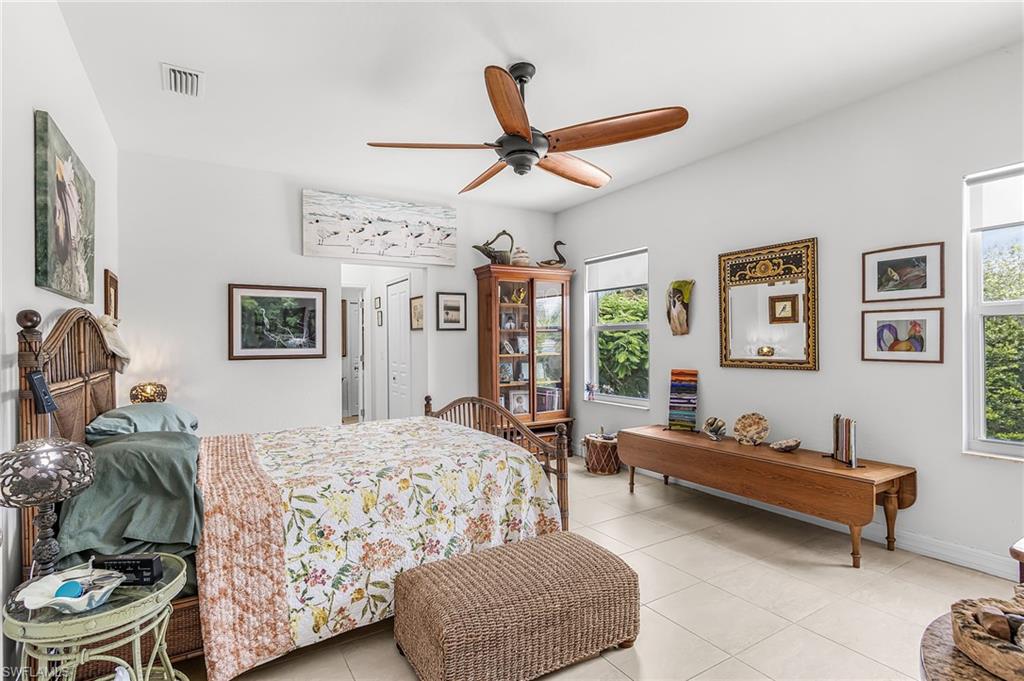 ISLAND ACRES - Residential