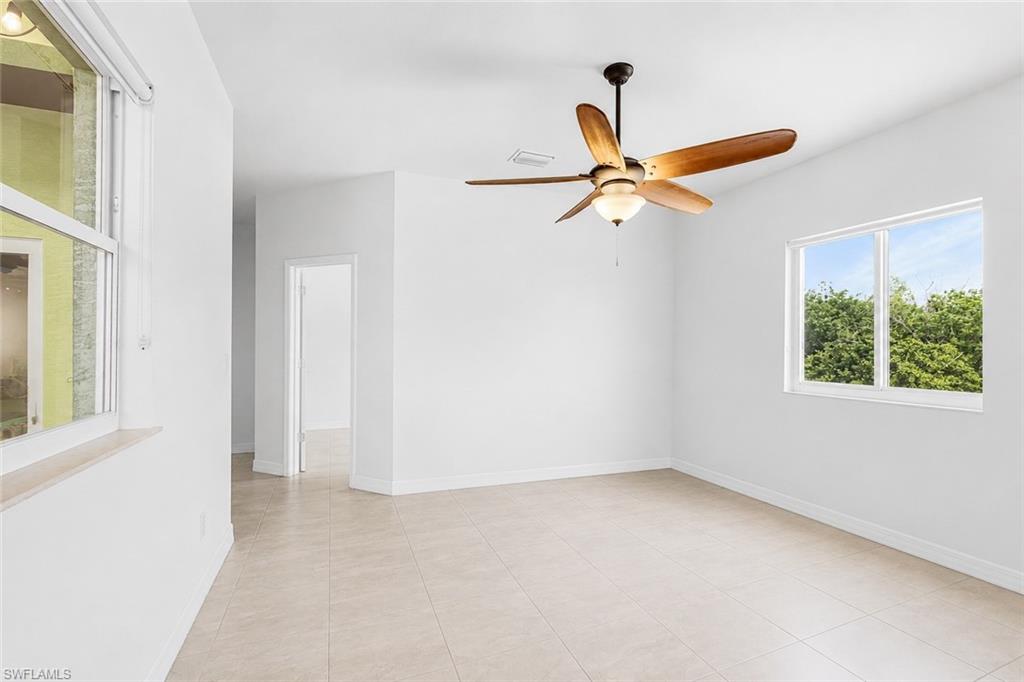 ISLAND ACRES - Residential