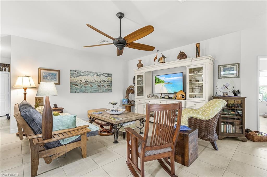 ISLAND ACRES - Residential