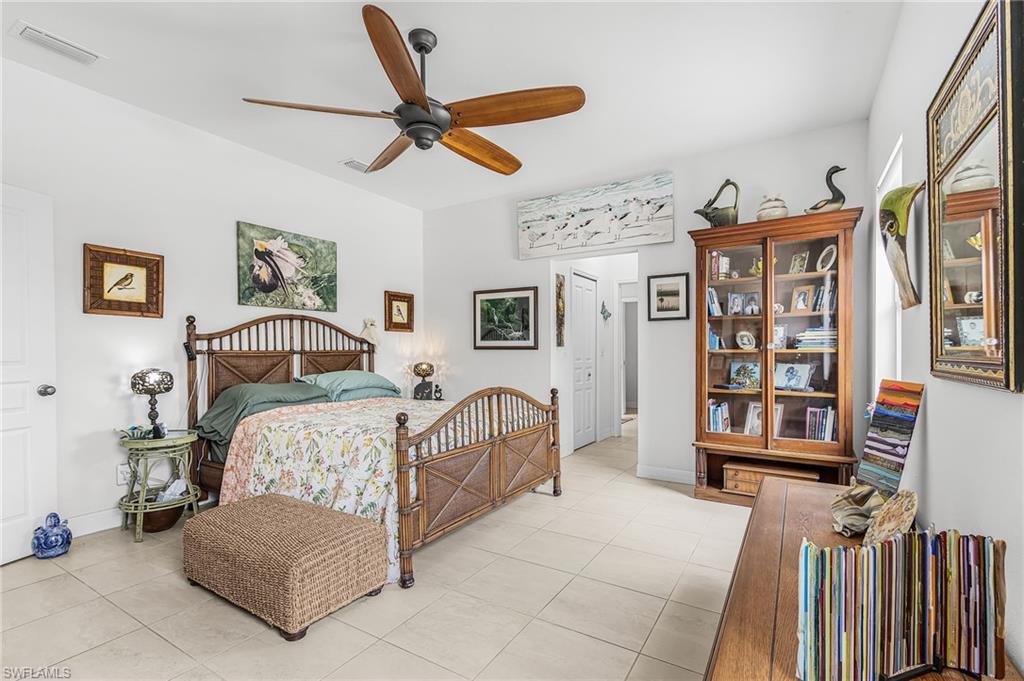 ISLAND ACRES - Residential
