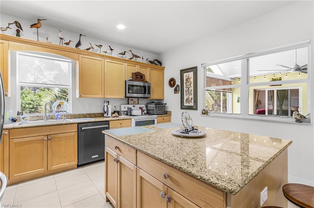 ISLAND ACRES - Residential