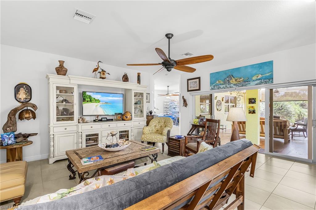 ISLAND ACRES - Residential