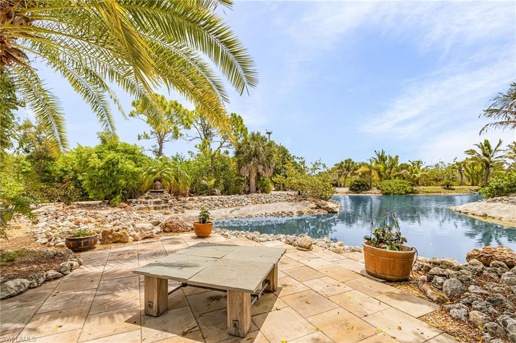 ISLAND ACRES - Residential