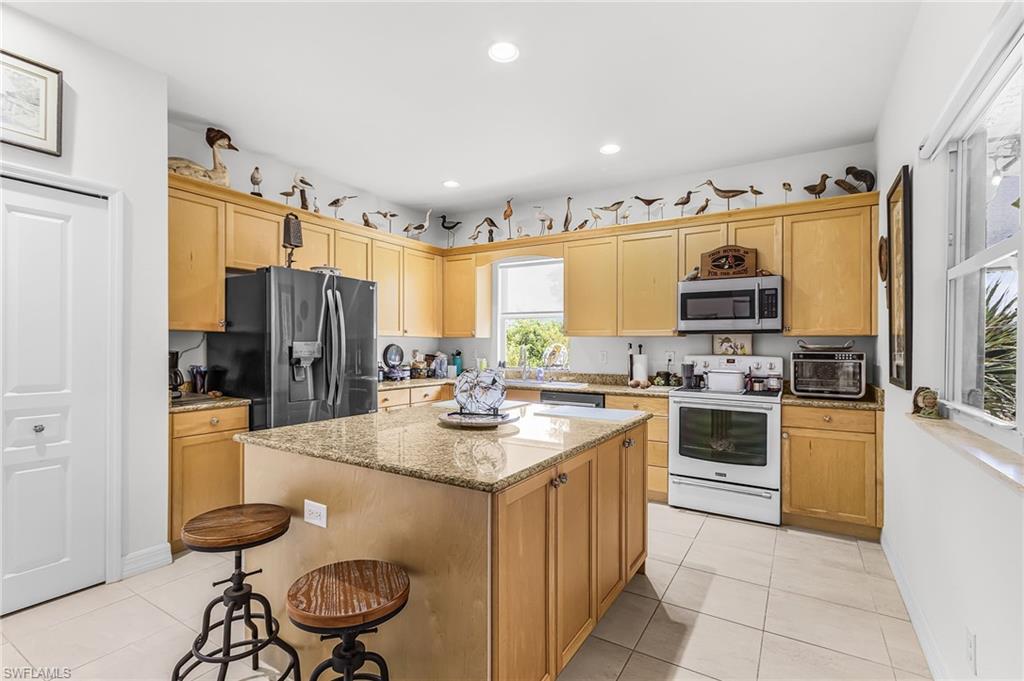 ISLAND ACRES - Residential