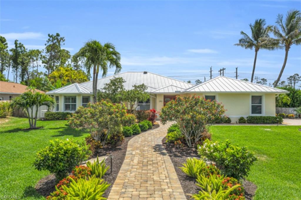 WILLOUGHBY ACRES - Residential
