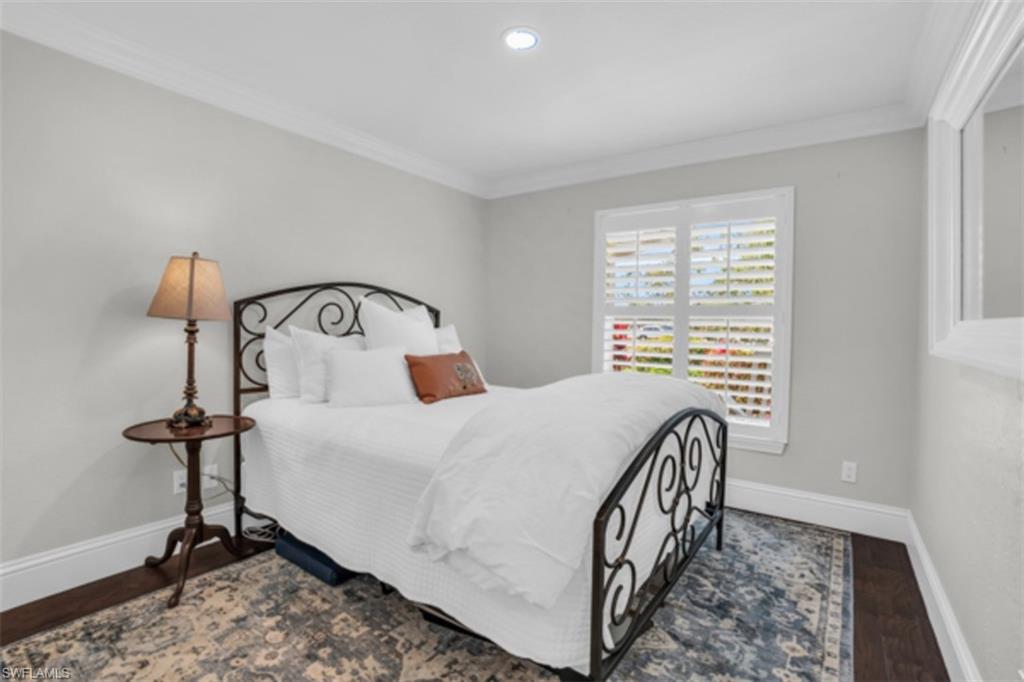 WILLOUGHBY ACRES - Residential