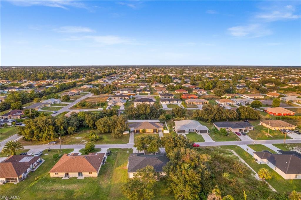 LEHIGH ESTATES - Residential Income