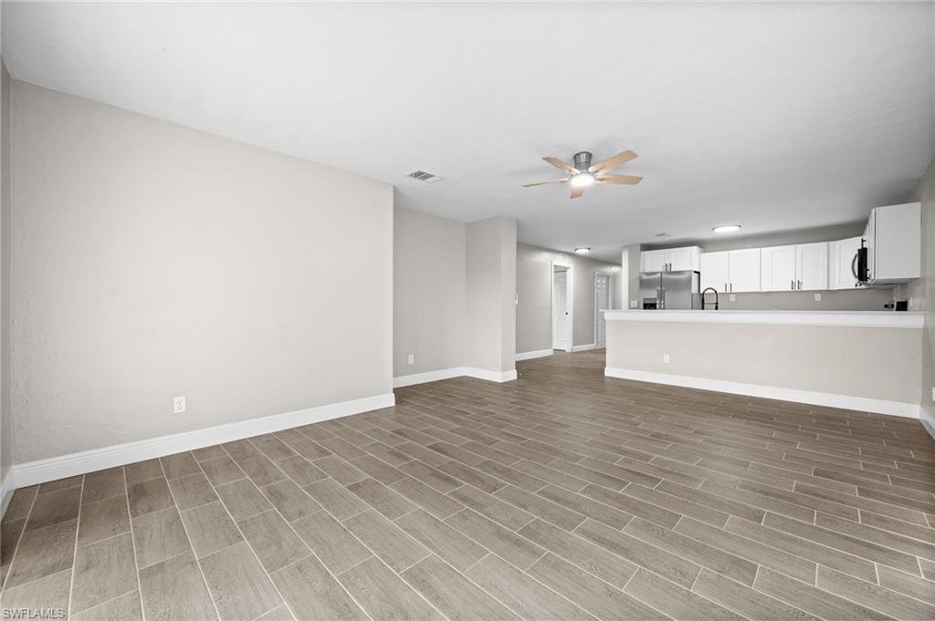 LEHIGH ESTATES - Residential Income