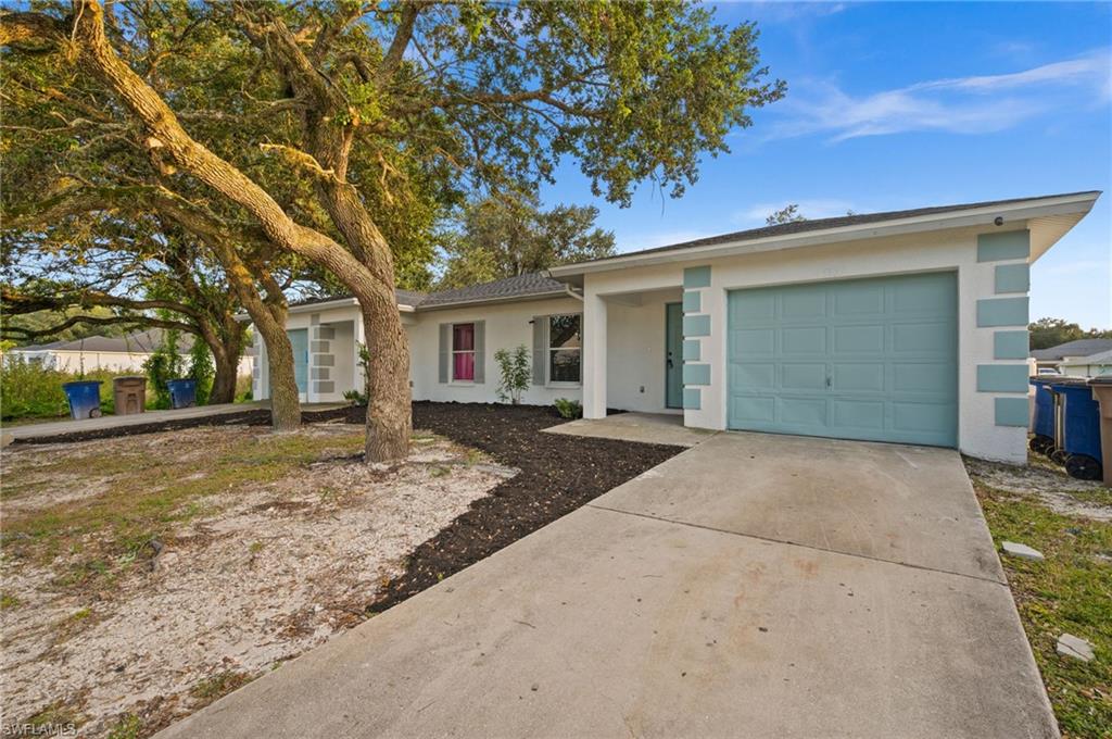 LEHIGH ESTATES - Residential Income