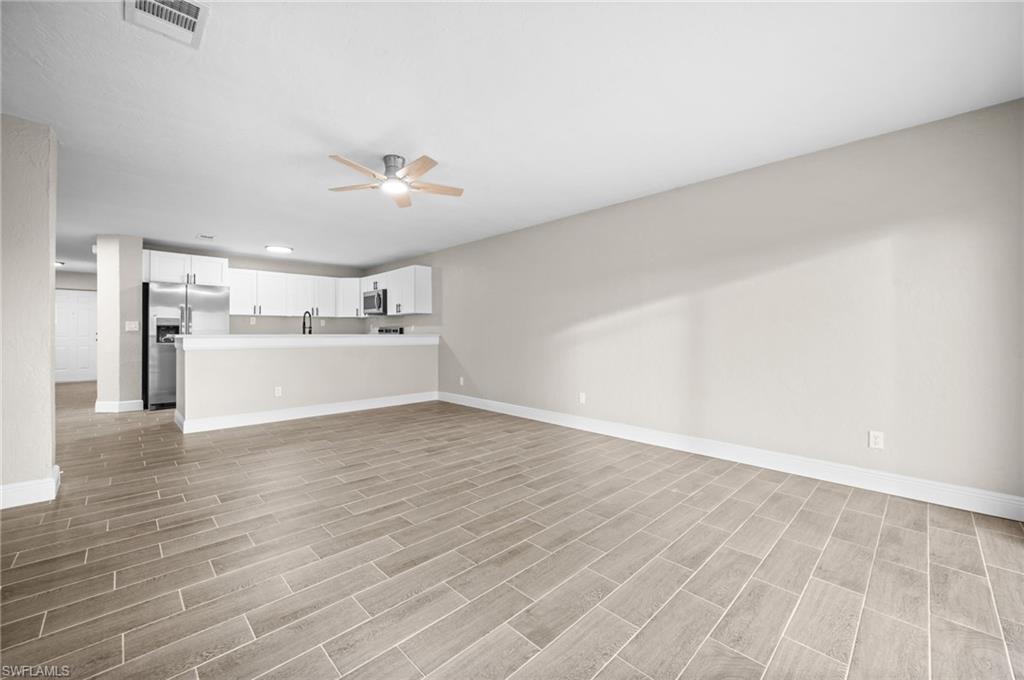 LEHIGH ESTATES - Residential Income