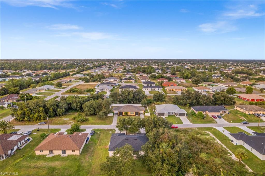 LEHIGH ESTATES - Residential Income