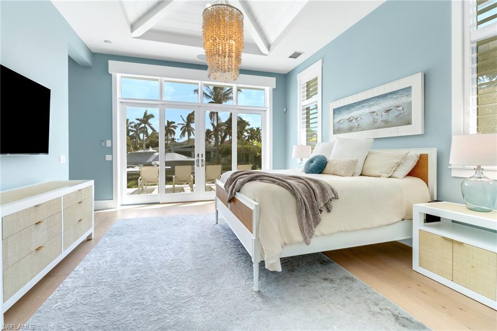 ROYAL HARBOR - Residential