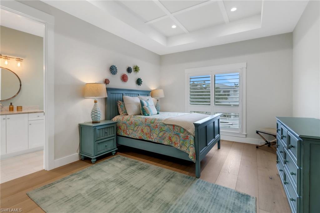 ROYAL HARBOR - Residential