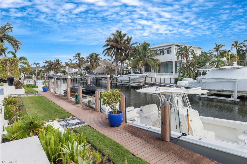 ROYAL HARBOR - Residential