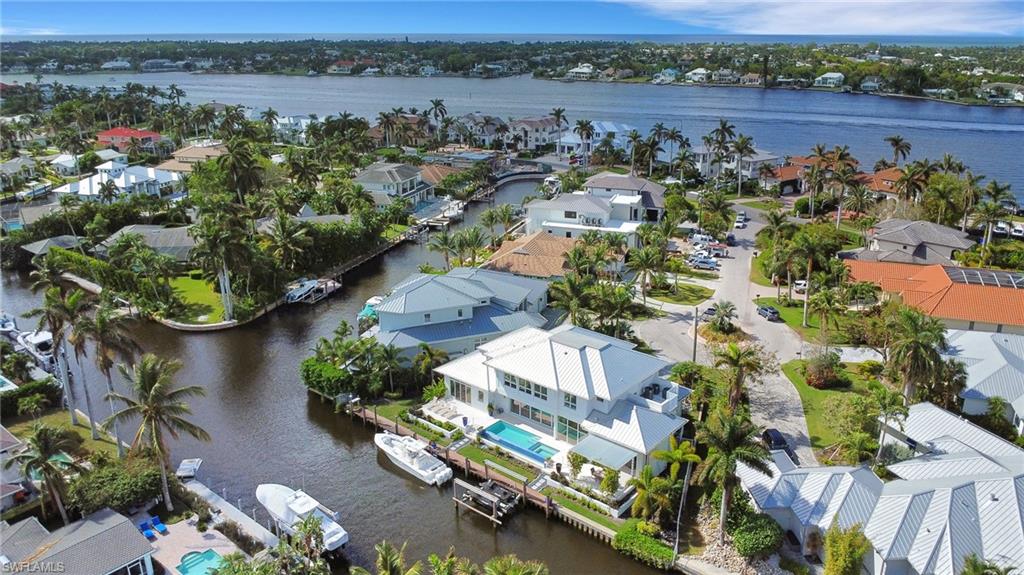 ROYAL HARBOR - Residential
