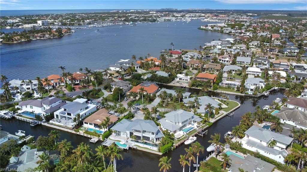 ROYAL HARBOR - Residential
