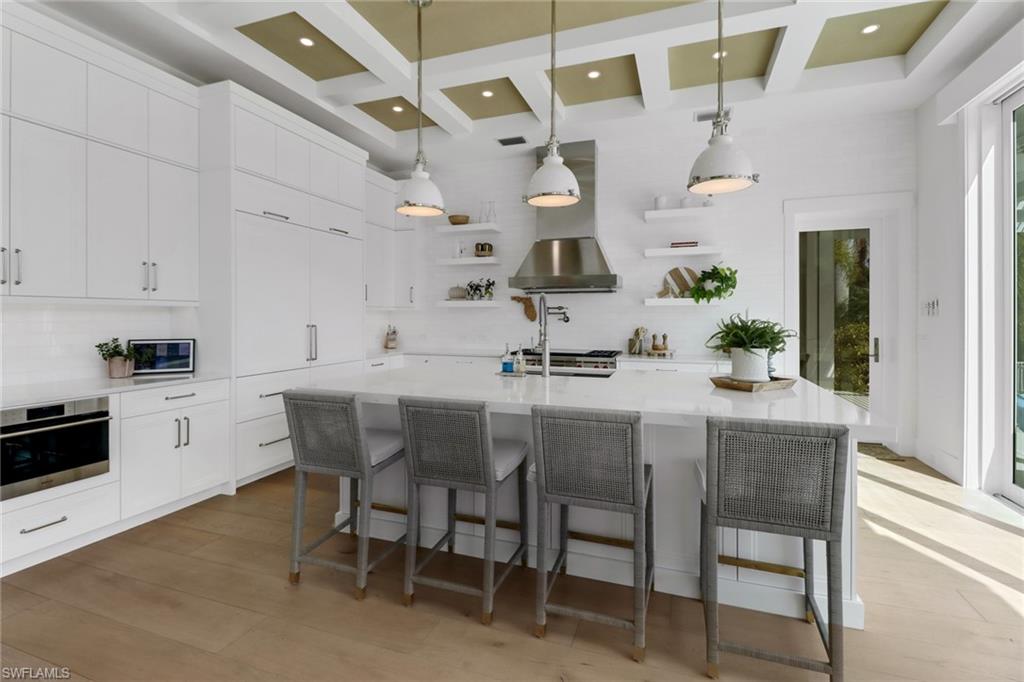 ROYAL HARBOR - Residential