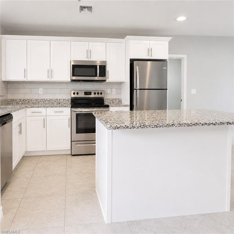 CAPE CORAL - Residential Lease