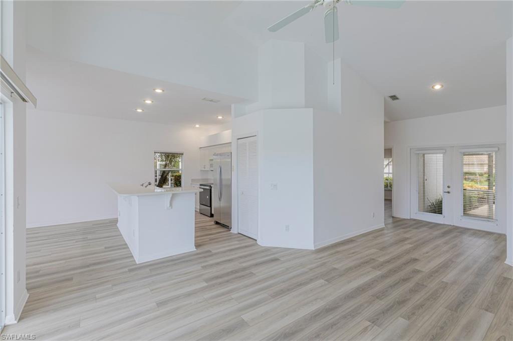 FALCONS GLEN - Residential