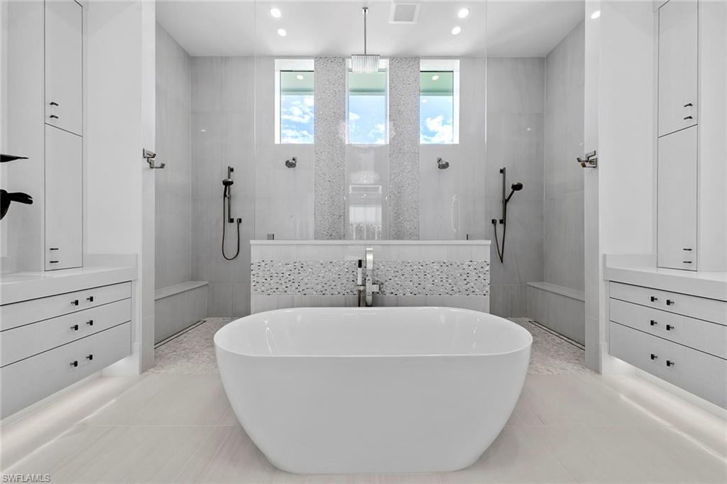 QUAIL WEST - Residential