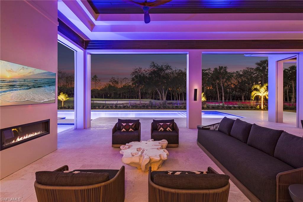 QUAIL WEST - Residential