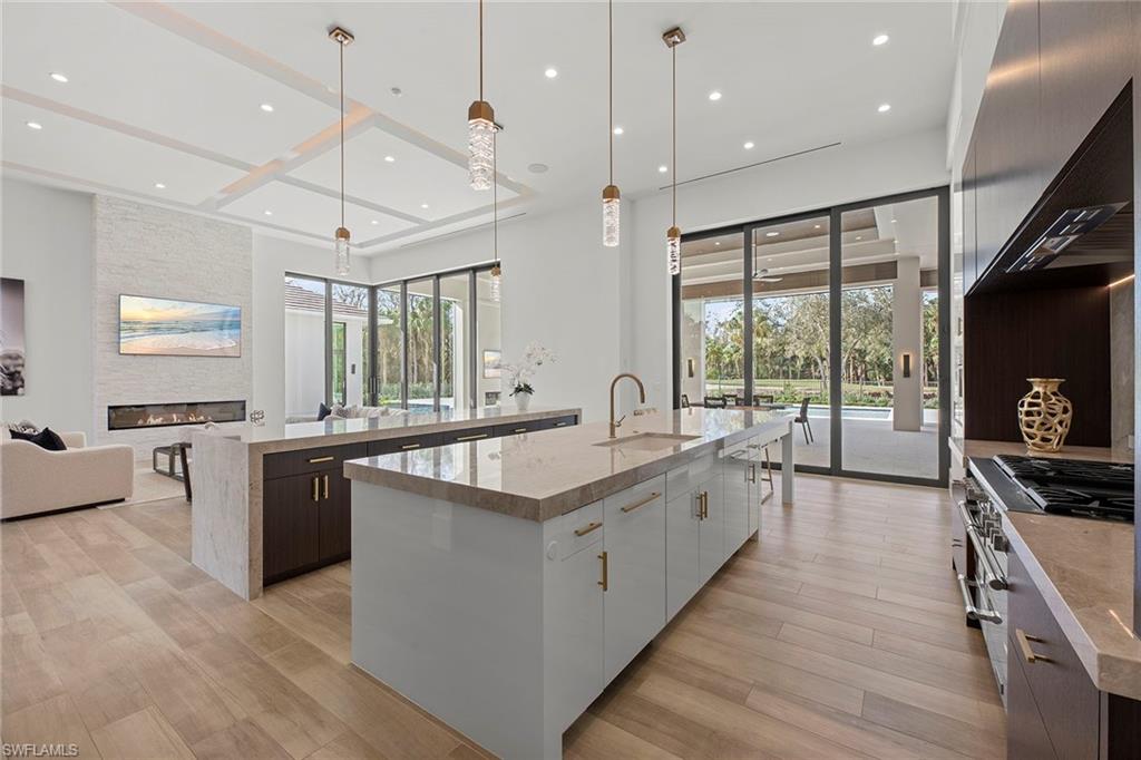 QUAIL WEST - Residential