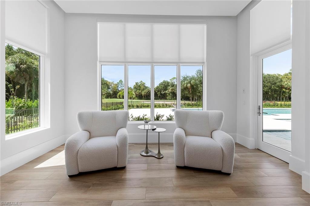 QUAIL WEST - Residential