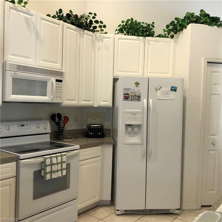 STERLING LAKES II - Residential Lease