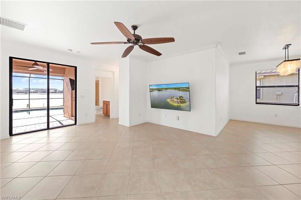 PROMENADE WEST - Residential