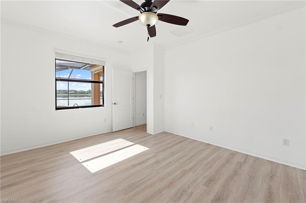 PROMENADE WEST - Residential