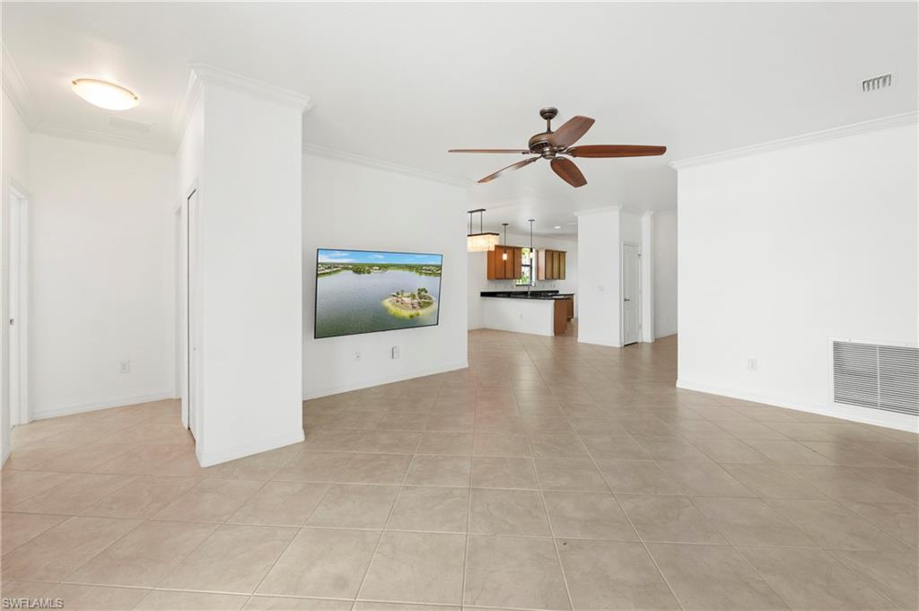 PROMENADE WEST - Residential