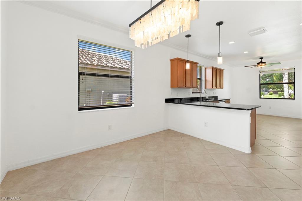 PROMENADE WEST - Residential