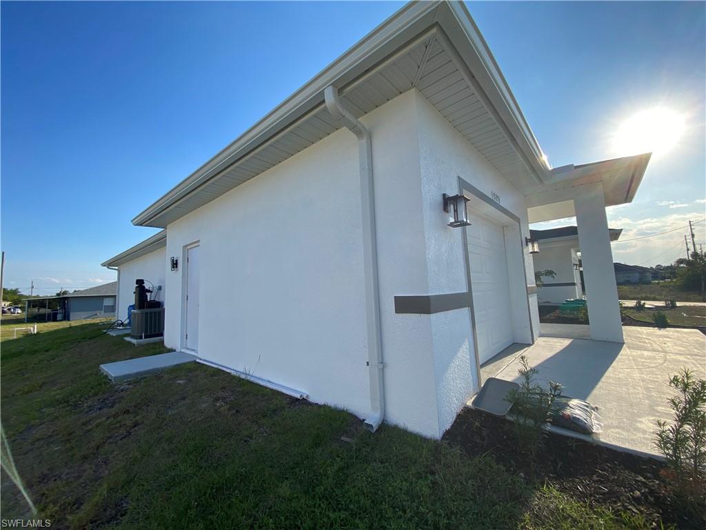 LEHIGH ACRES - Residential Income