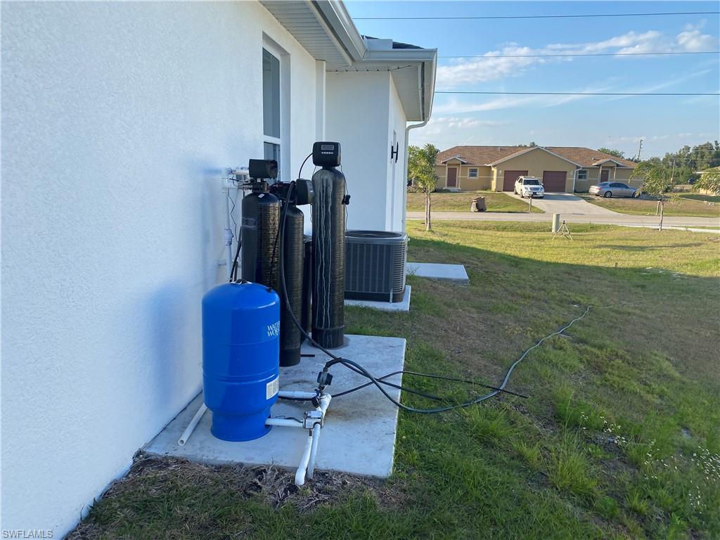 LEHIGH ACRES - Residential Income