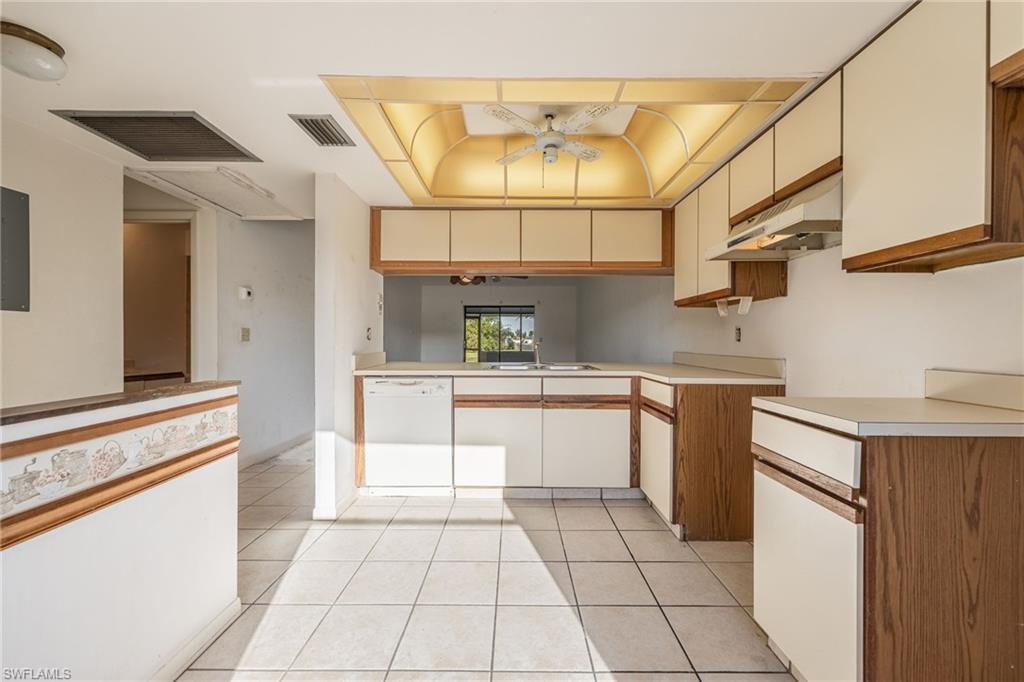 PATIO VILLAS OF CAPE CORAL - Residential