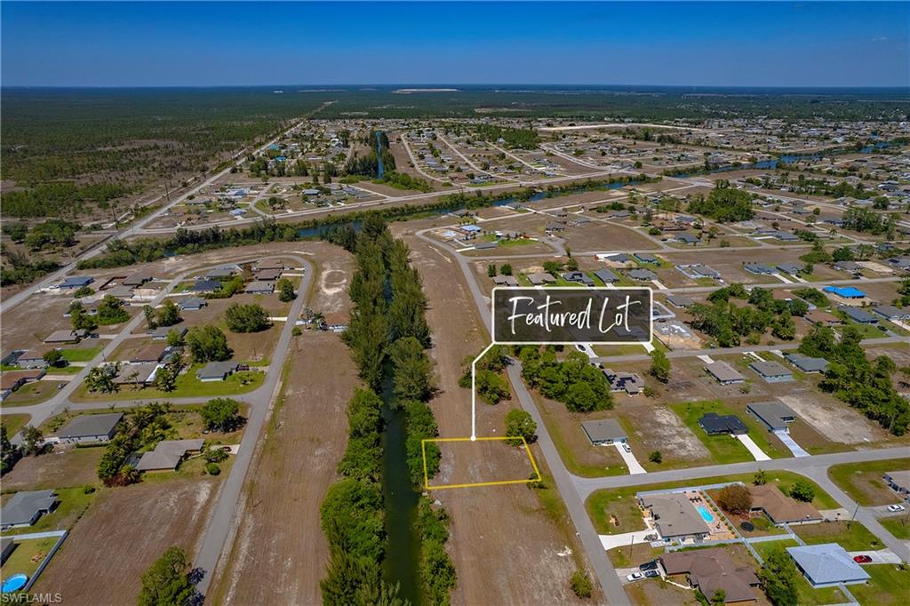 CAPE CORAL - Land