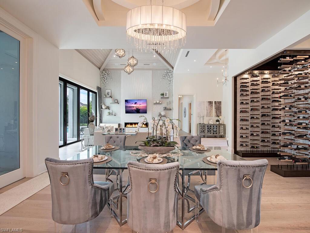 PELICAN BAY WOODS - Residential
