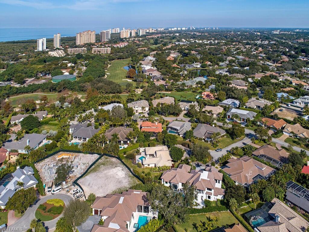 PELICAN BAY WOODS - Residential