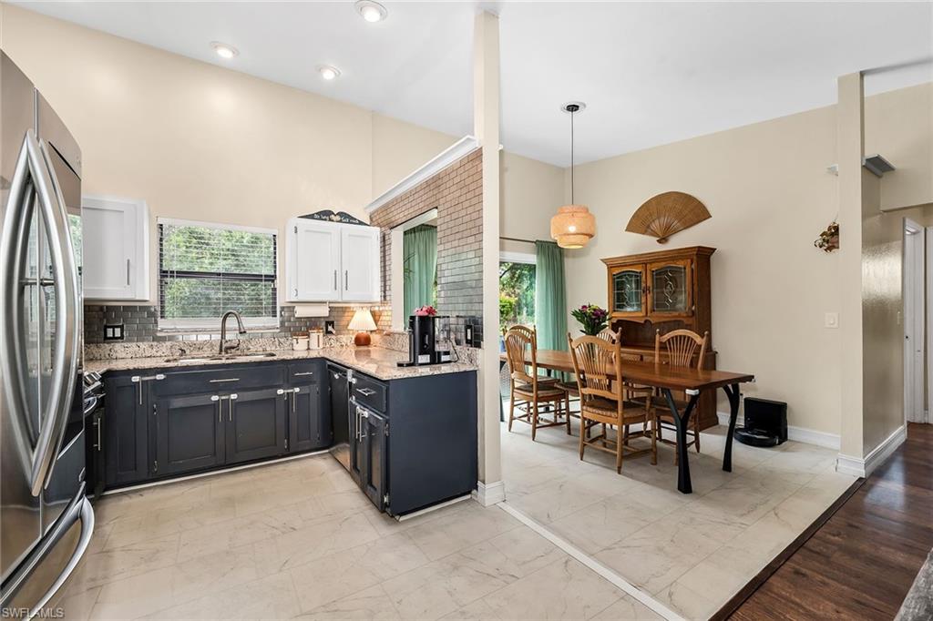 GOLDEN GATE ESTATES - Residential
