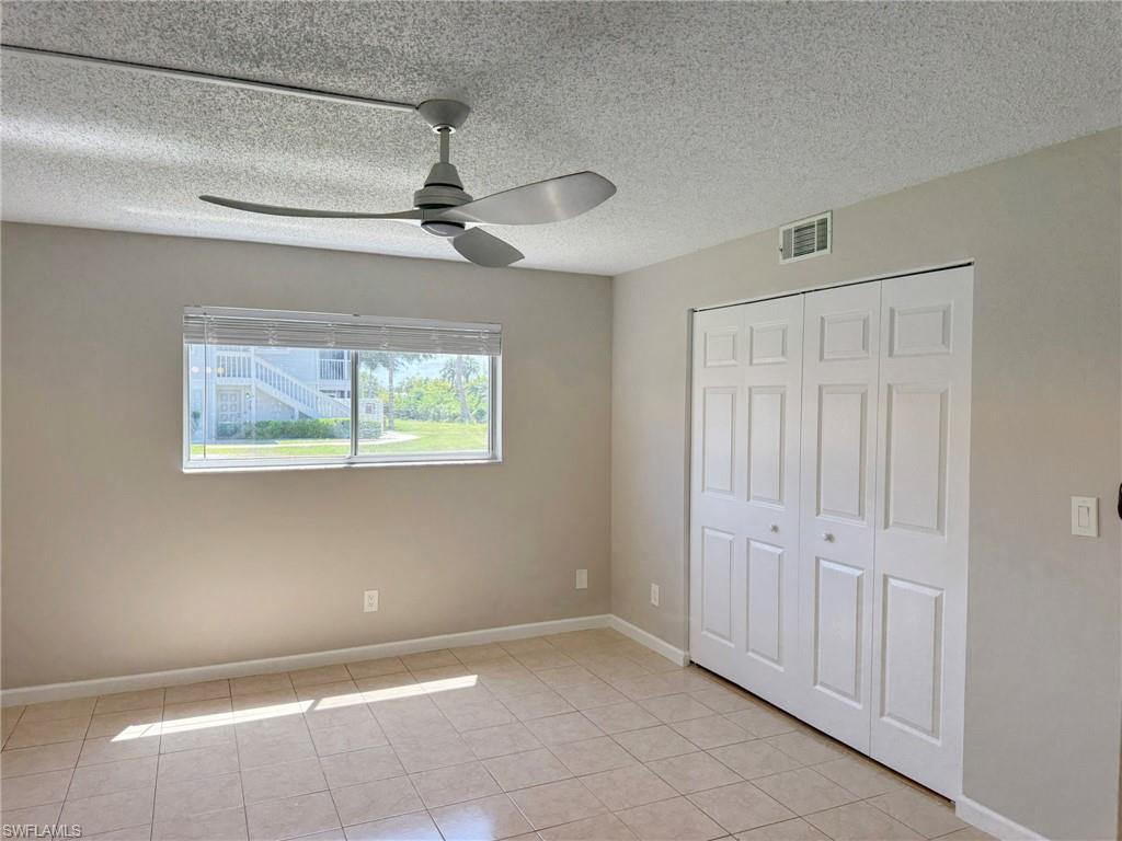 FOXMOOR VILLAGE CONDO - Residential