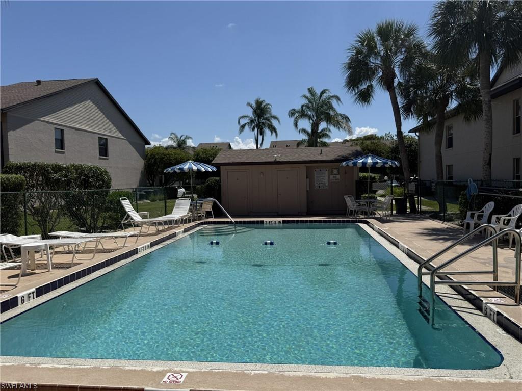 FOXMOOR VILLAGE CONDO - Residential