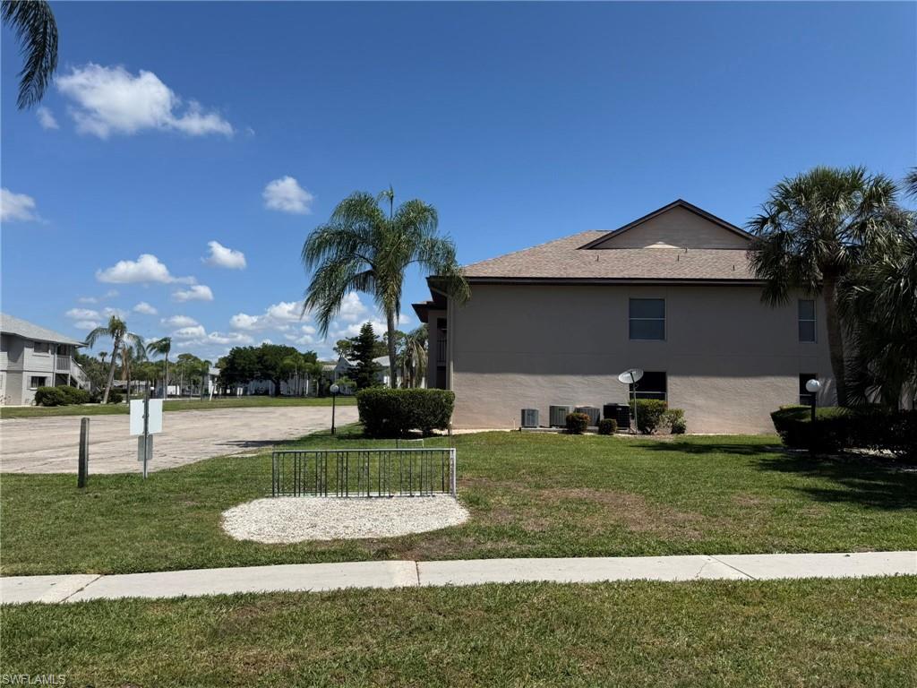 FOXMOOR VILLAGE CONDO - Residential