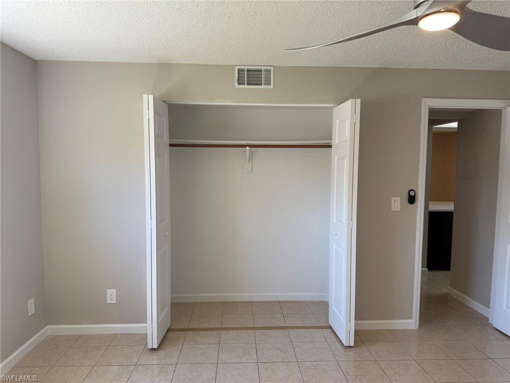 FOXMOOR VILLAGE CONDO - Residential